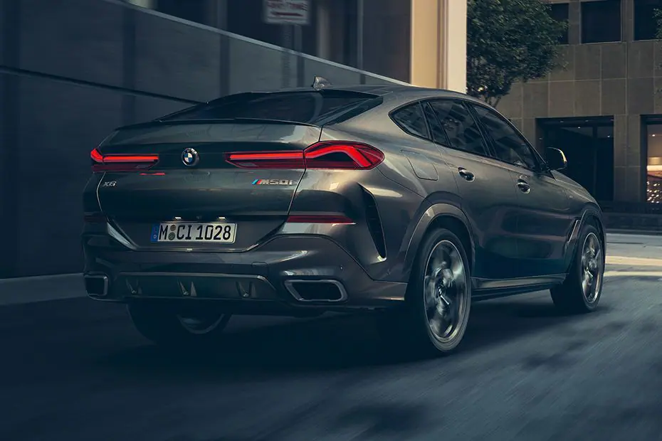 BMW X6 Rear Right Side View