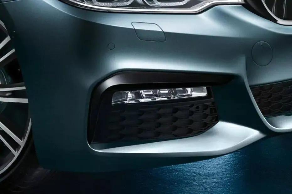 BMW 5 Series Sedan Fornt Fog Lamp